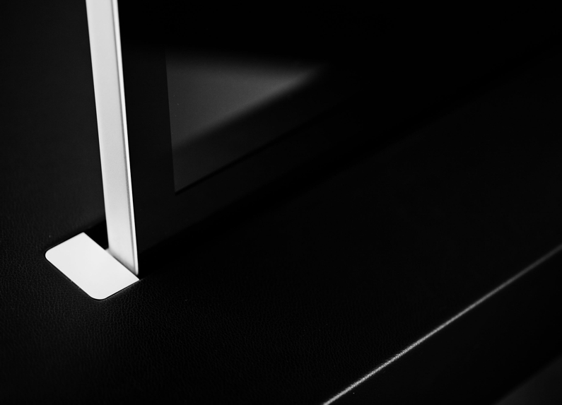 Designermonitor aus Aluminium