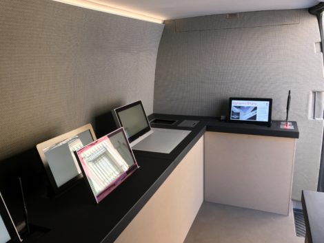 monitors i micròfons retràctils