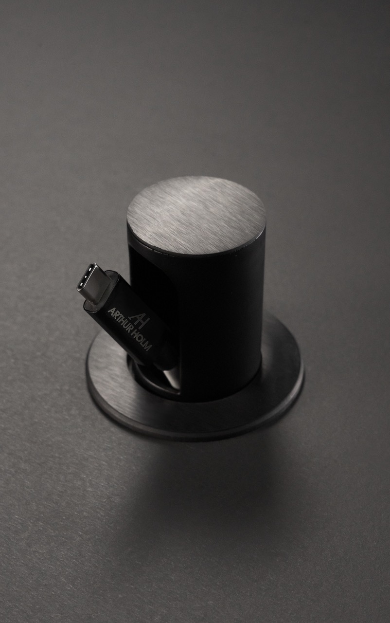 DCRetract NOlogo - copia