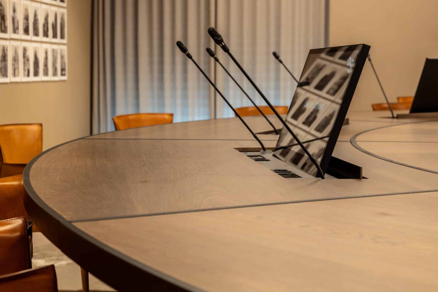Arthur Holm Banco Sabadell Boardroom