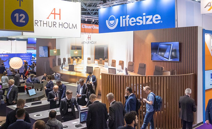 Arthur Holm received 2 Best of Show awards for Dynamic4 and we were consired among the top 10 products from rAve.