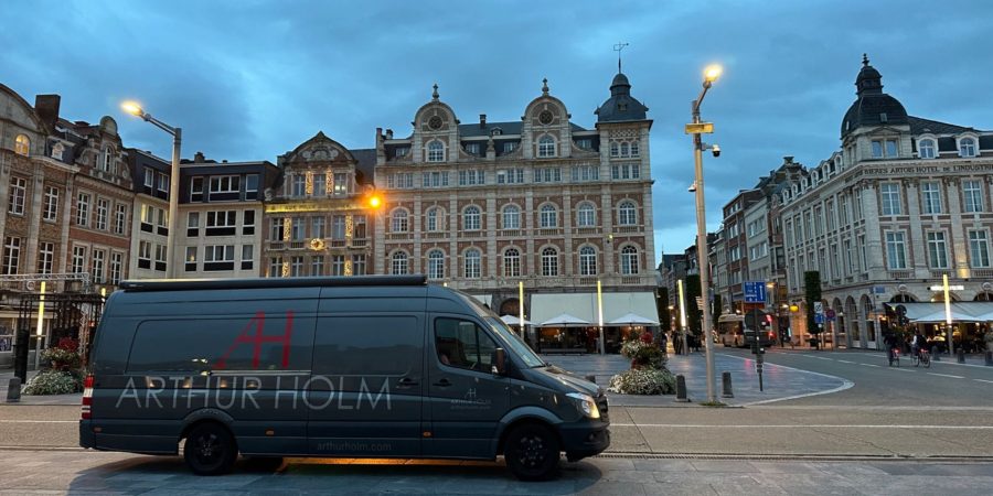 arthur-holm-van-tour