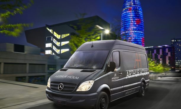 demo-van-main