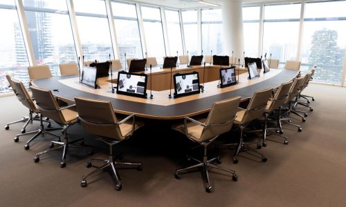 Connecting the Financial Workplace Experience: From Siloes to Seamless Integration with Arthur Holm