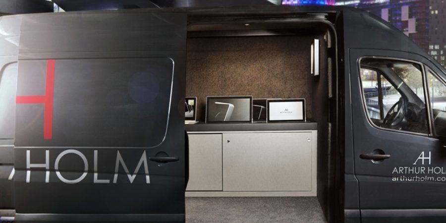 van-main